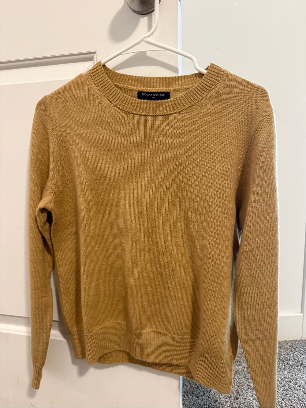 Banana Republic Mustard Crewneck Sweater